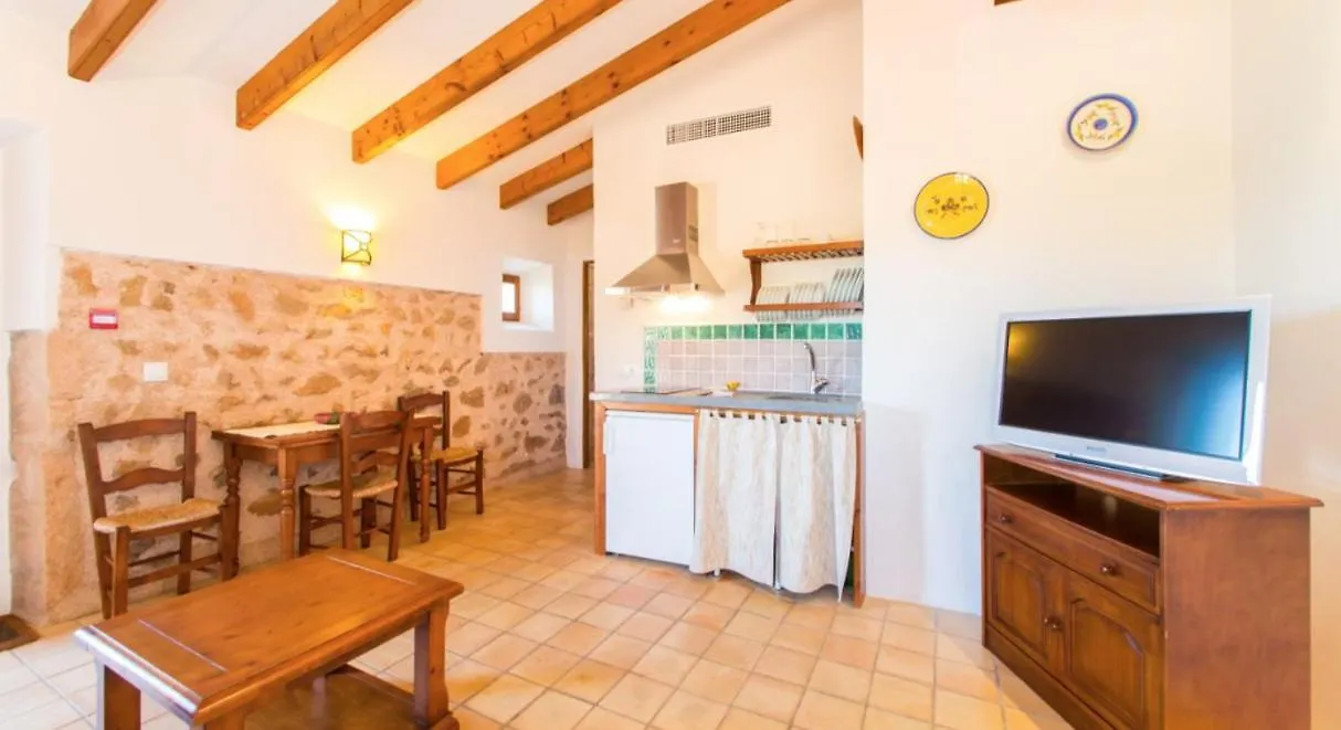 Alloggio per agriturismo Finca Hotel Ses Cases Noves Sant Llorenc Des Cardassar Spagna