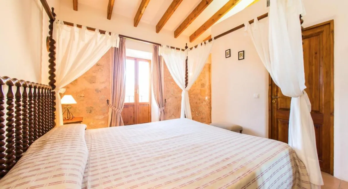 Alloggio per agriturismo Finca Hotel Ses Cases Noves Sant Llorenc Des Cardassar